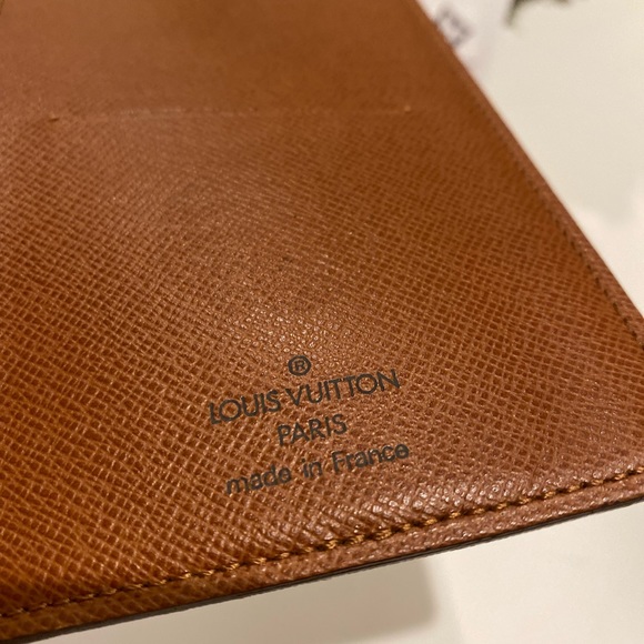 Authentic LV check book wallet - Picture 2 of 10